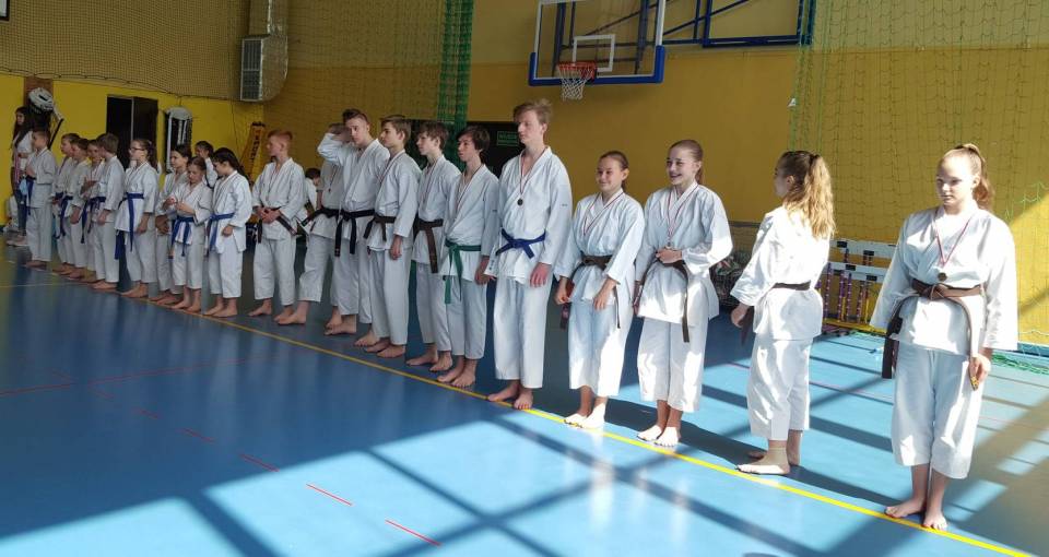 Zawodnicy Zgierskiego i Ozorkowskiego Klubu Karate najlepsi w województwie