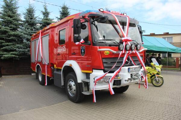 EZG24 Wiadomości Zgierz Wiadomości OSP Skotniki ma nowy wóz