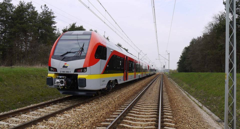 Awaria urządzeń sterowania ruchem, pociągi ŁKA opóźnione lub odwołane