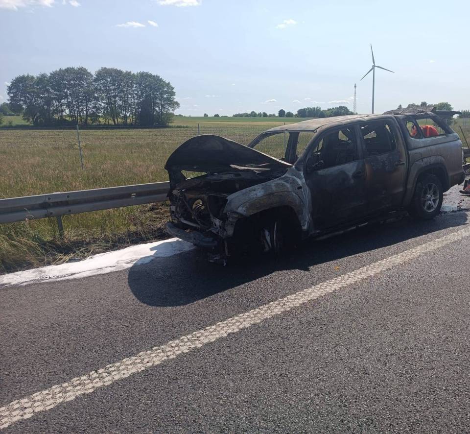 Pożar na autostradzie A2, w akcji kilka zastępów strażaków