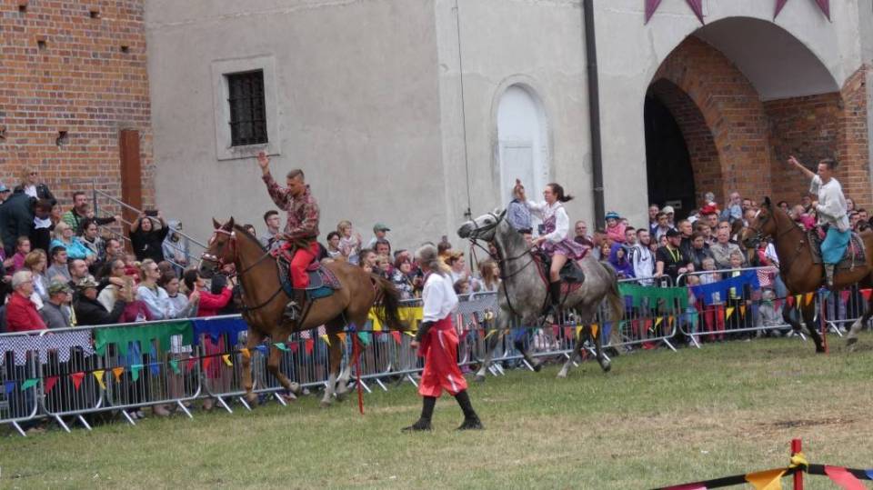 Międzynarodowy Turniej Rycerski w Łęczycy: Apolinarski Group w popisach kaskaderskich