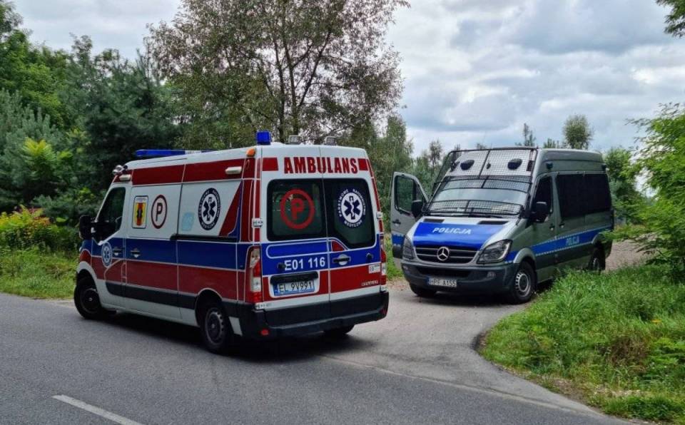 Horror w Radomsku: Mąż znalazł zwłoki żony i noworodka. 36-latka odcięła pępowinę i się wykrwawiła?